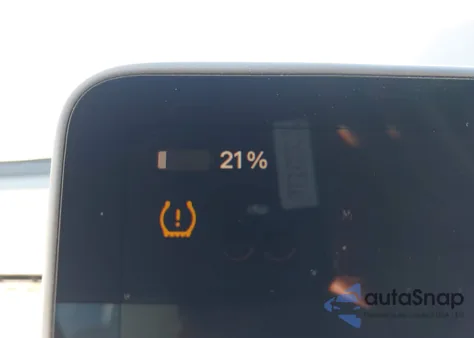 2024 Tesla Model Y Long Range Dual Motor All-Wheel Drive из США, поврежденный, VIN 7SAYGDEE5RF067818